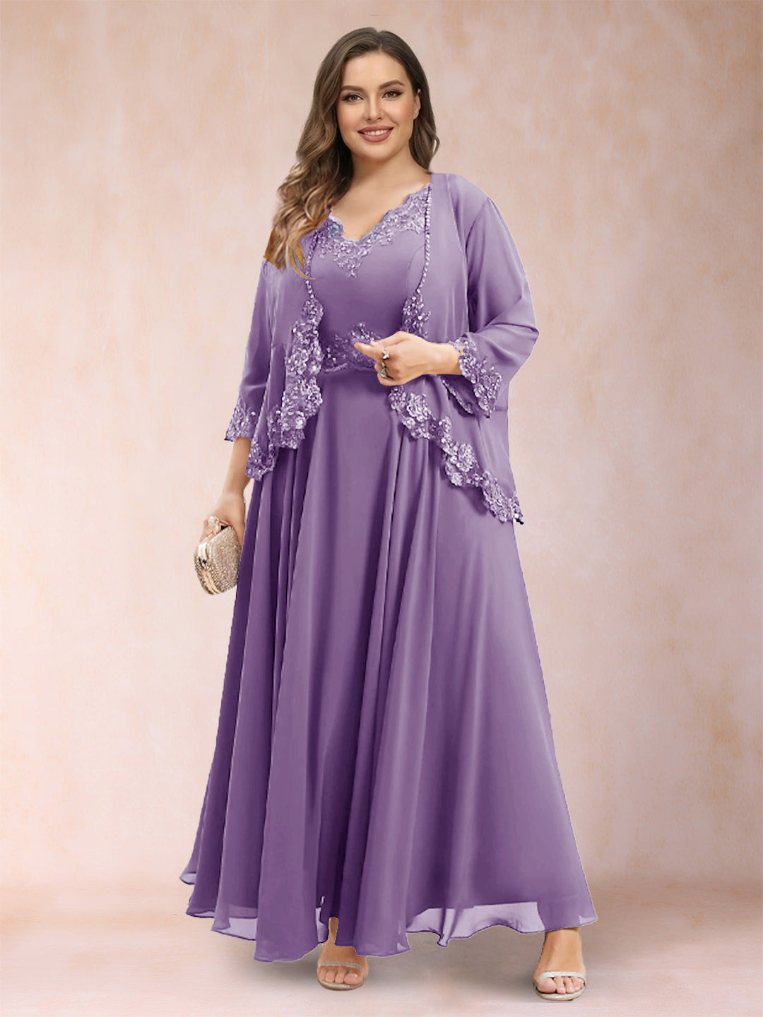 A-Line/Princess V-Neck 3/4 Sleeves 2 Pieces Plus Size Mother of the Bride Dresses with Applique