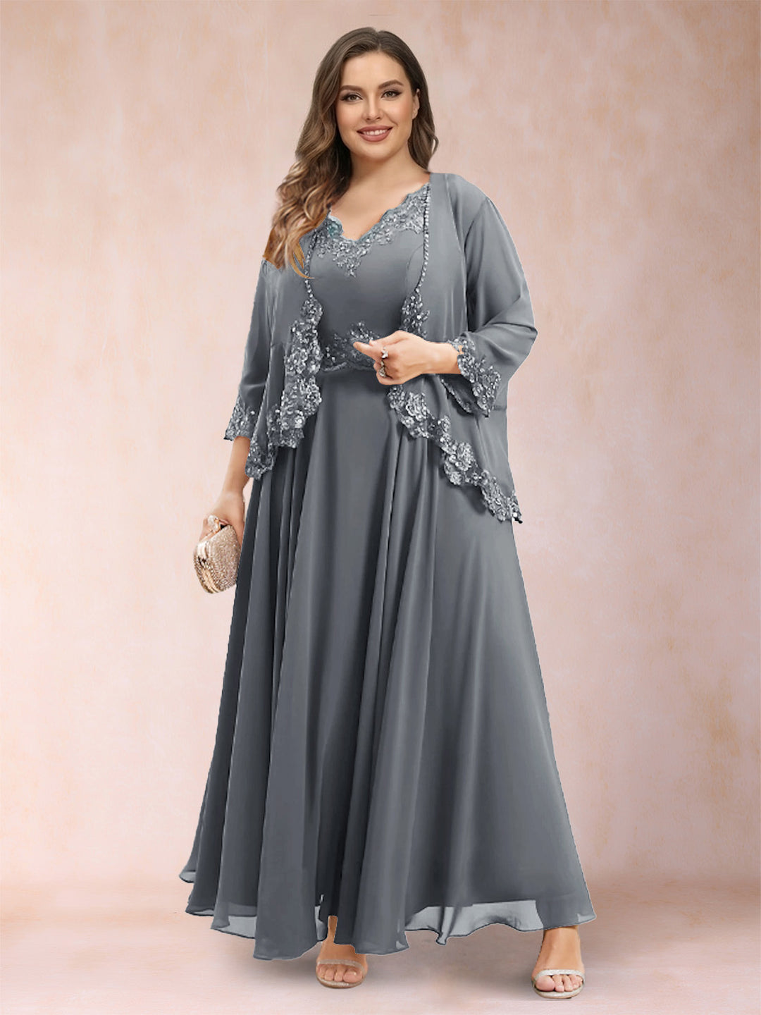 A-Line/Princess V-Neck 3/4 Sleeves 2 Pieces Plus Size Mother of the Bride Dresses with Applique