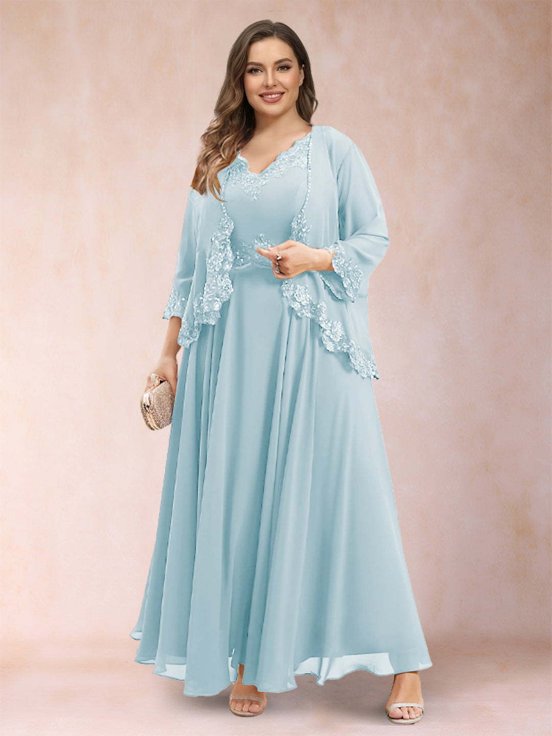 A-Line/Princess V-Neck 3/4 Sleeves 2 Pieces Plus Size Mother of the Bride Dresses with Applique