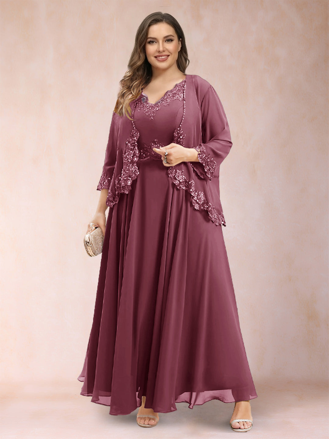 A-Line/Princess V-Neck 3/4 Sleeves 2 Pieces Plus Size Mother of the Bride Dresses with Applique