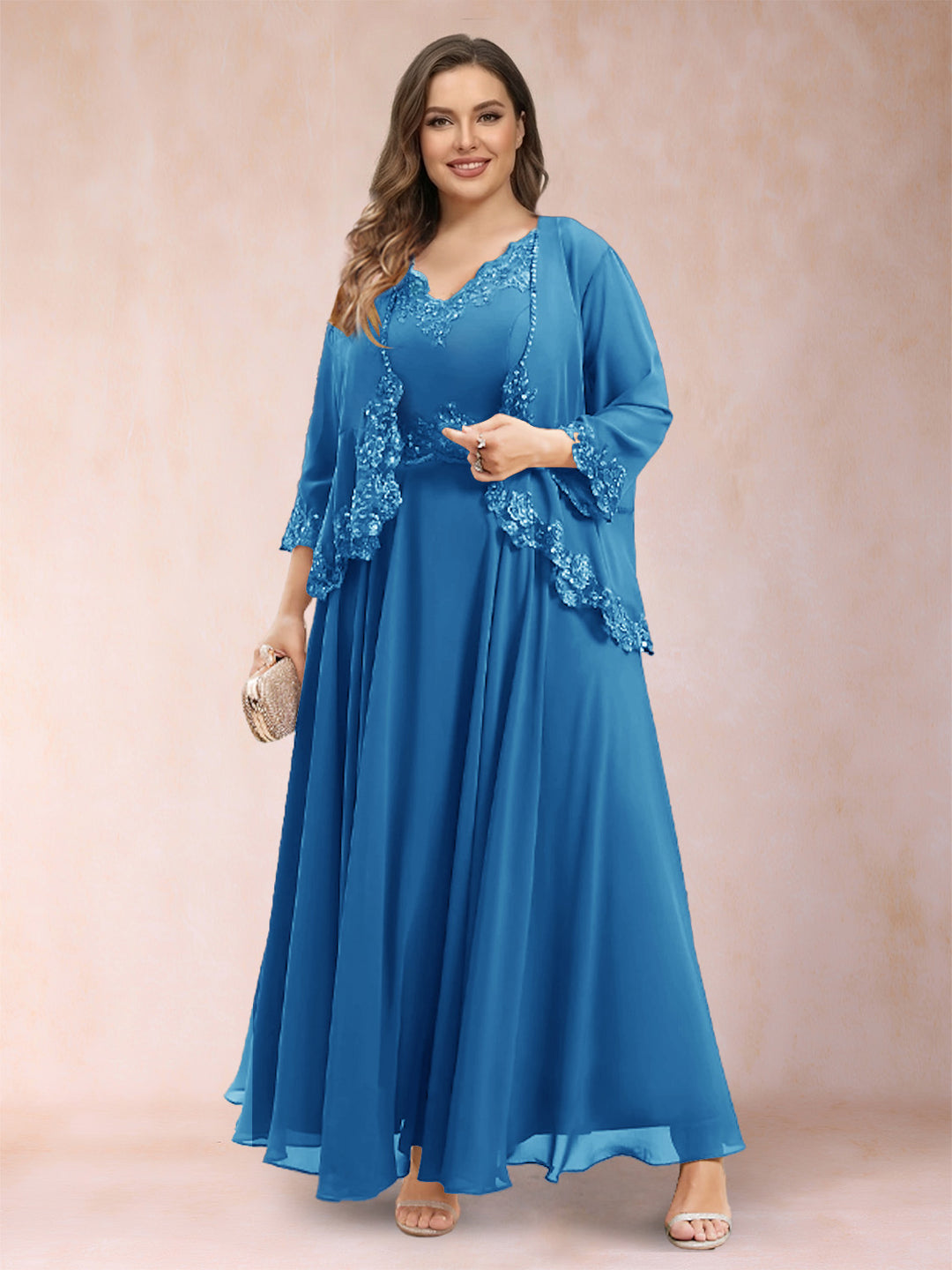 A-Line/Princess V-Neck 3/4 Sleeves 2 Pieces Plus Size Mother of the Bride Dresses with Applique