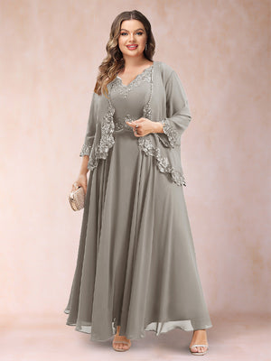A-Line/Princess V-Neck 3/4 Sleeves 2 Pieces Plus Size Mother of the Bride Dresses with Applique