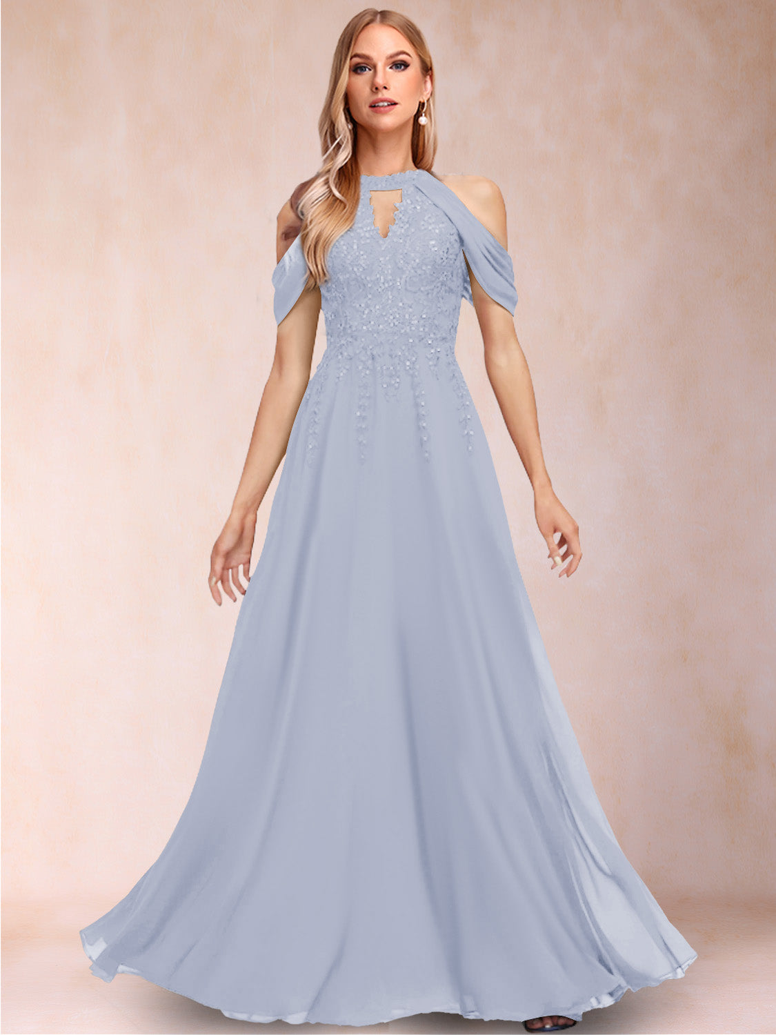 A-Line/Princess Cold Shoulder Short Sleeves Mother of the Bride Dresses with Applique
