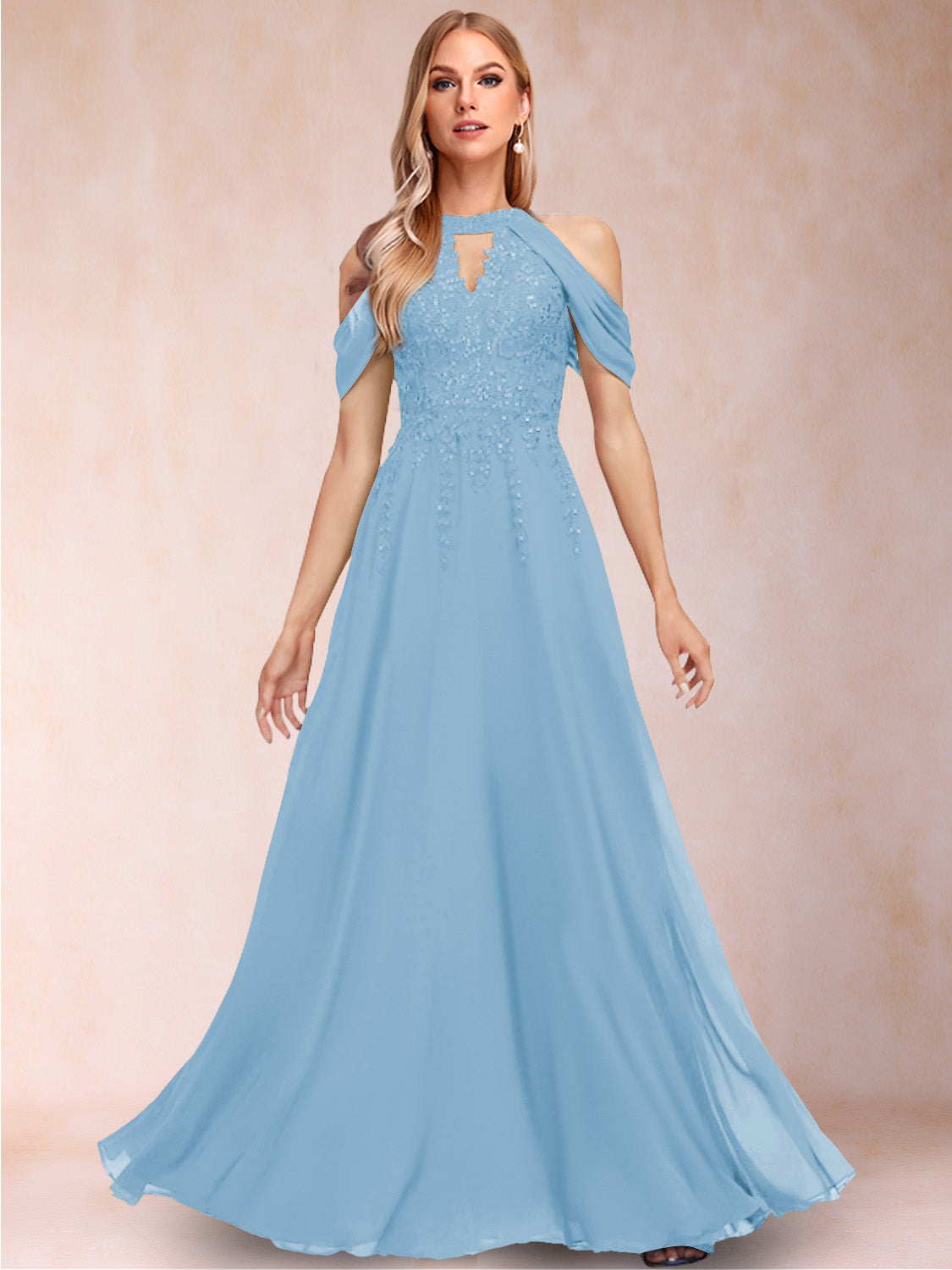 A-Line/Princess Cold Shoulder Short Sleeves Mother of the Bride Dresses with Applique