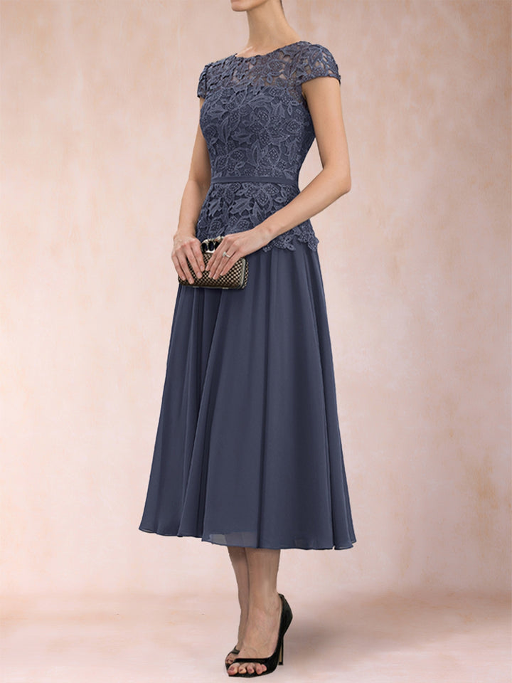 A-Line/Princess Chiffon Scoop Short Sleeves Mother of the Bride Dresses with Applique