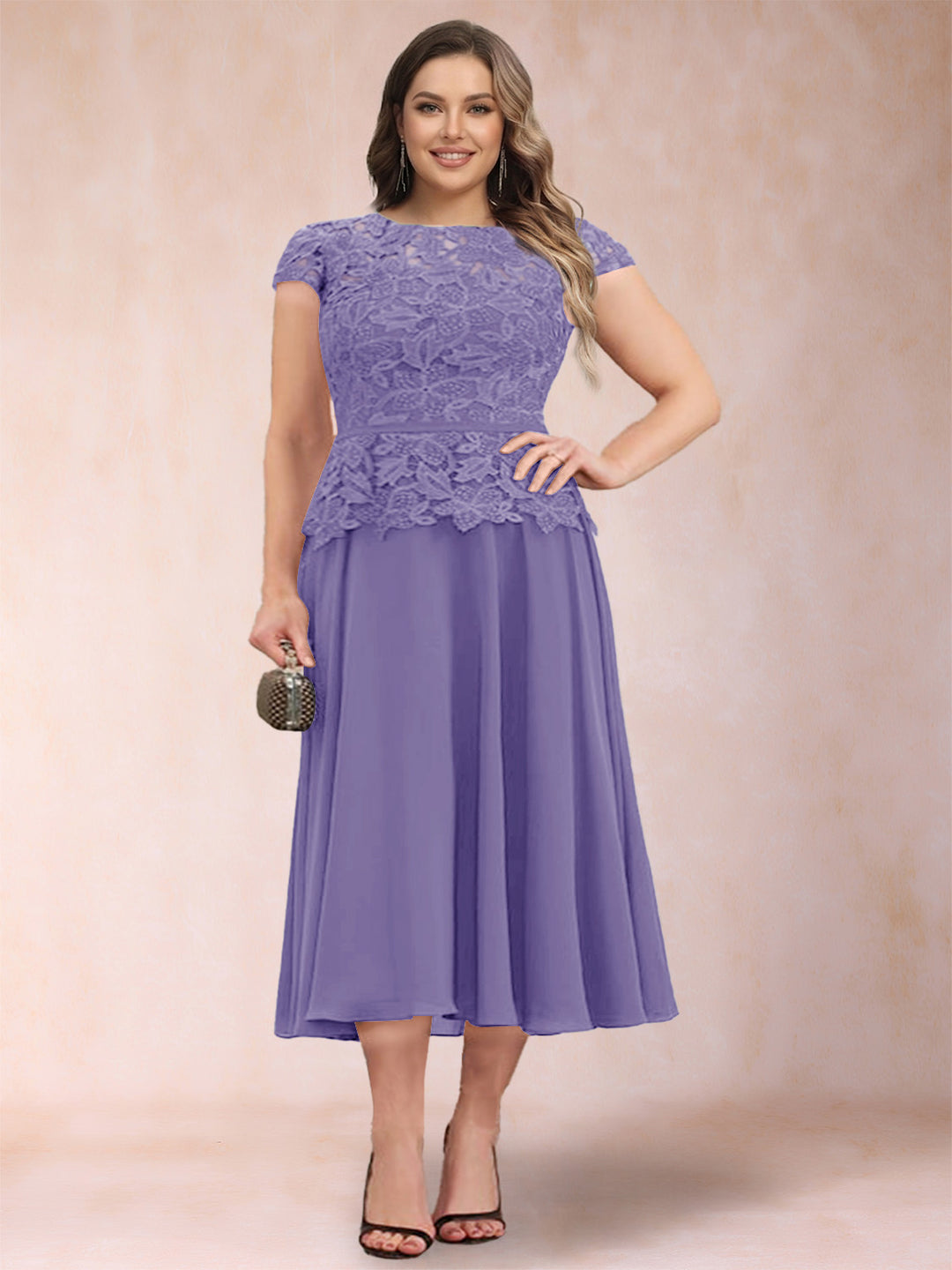 A-Line/Princess Chiffon Scoop Short Sleeves Plus Size Mother of the Bride Dresses with Applique
