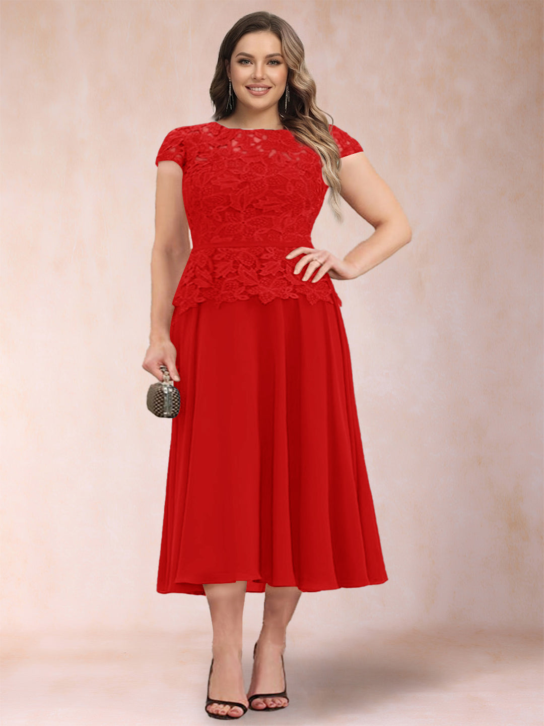 A-Line/Princess Chiffon Scoop Short Sleeves Plus Size Mother of the Bride Dresses with Applique