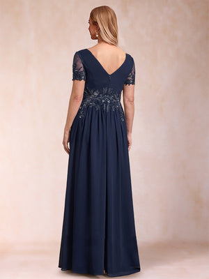 A-Line/Princess V-Neck Short Sleeves Mother of the Bride Dresses with Applique