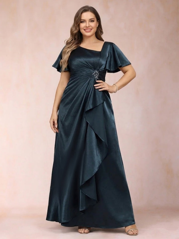 A-Line/Princess V-Neck Short Sleeves Plus Size Mother of the Bride Dresses with Sash