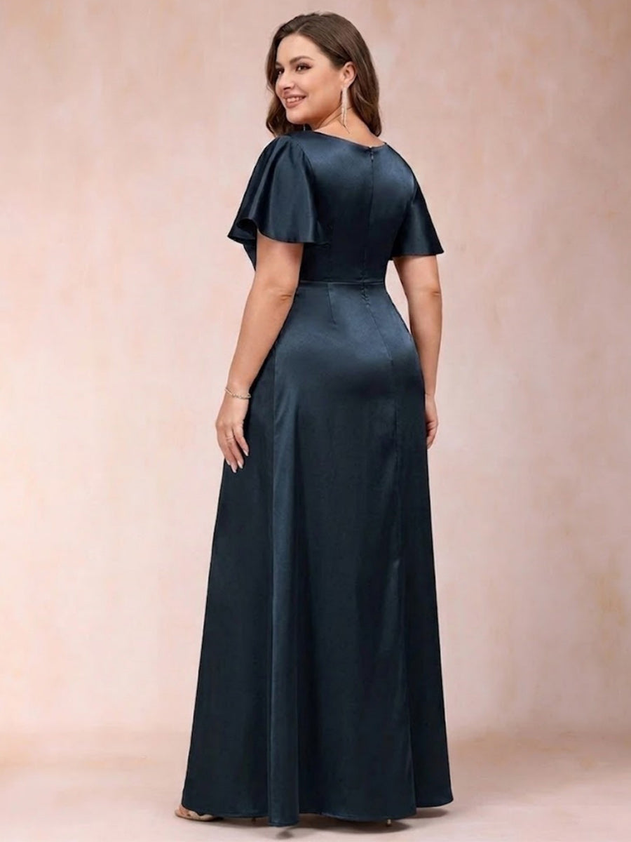 A-Line/Princess V-Neck Short Sleeves Plus Size Mother of the Bride Dresses with Sash