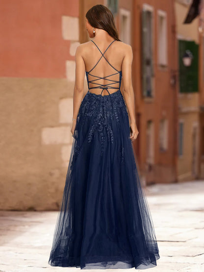 A-Line/Princess Scoop Sleeveless Applique Prom Dresses
