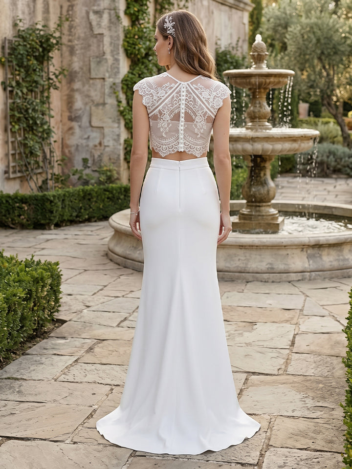 Trumpet/Mermaid Scoop Sleeveless Lace Wedding Dresses