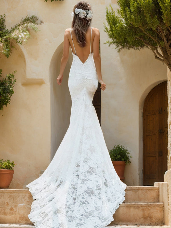 Trumpet/Mermaid V-Neck Sleeveless Ruched Lace Wedding Dresses