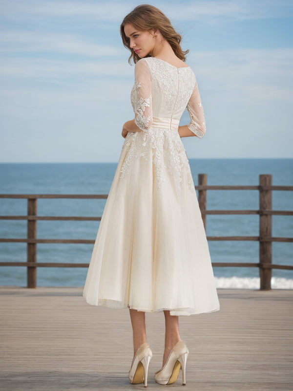 Ball Gown V-Neck Half Sleeves Lace Wedding Dresses
