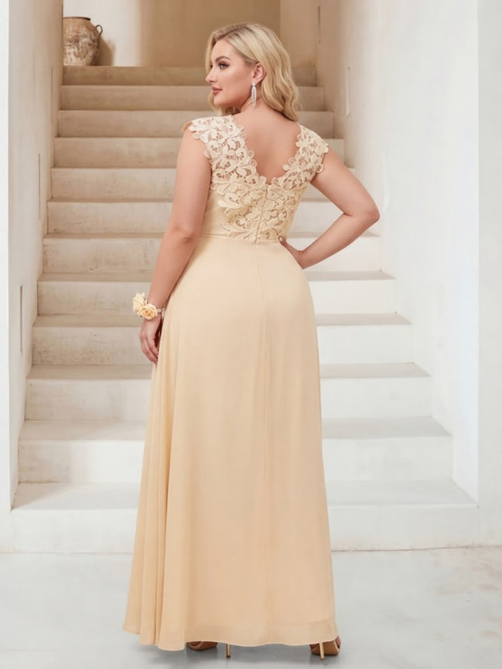 A-Line/Princess Sweetheart Sleeveless Split Side Plus Size Bridesmaid Dresses