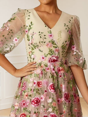 A-Line/Princess V-Neck Half Sleeves Floor-Length Floral Mother of the Bride Dresses