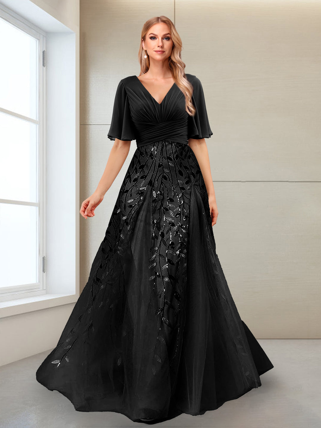A-Line V-Neck Half Sleeves Mother of the Bride Dresses with Appliques