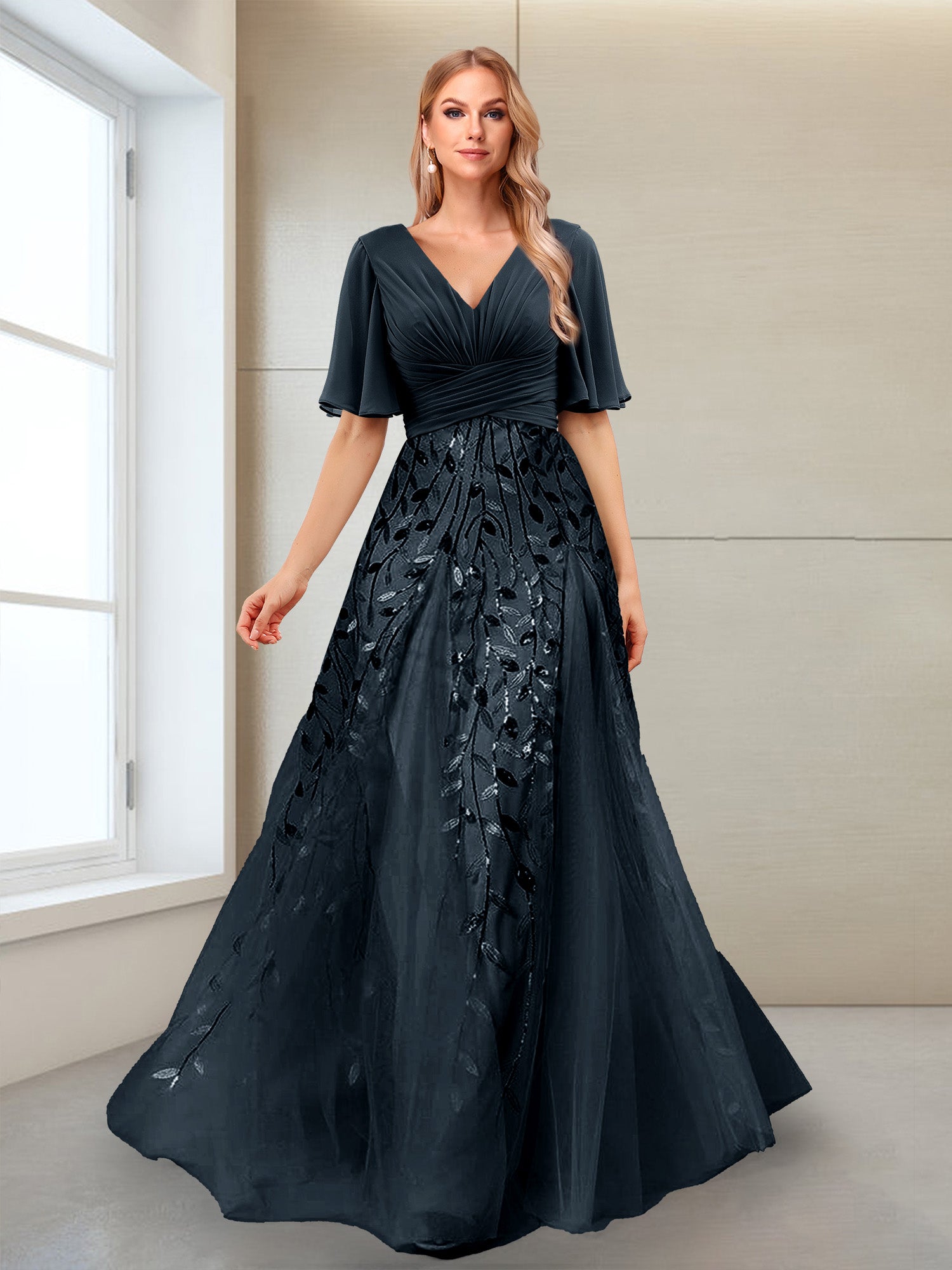 A-Line V-Neck Half Sleeves Mother of the Bride Dresses with Appliques