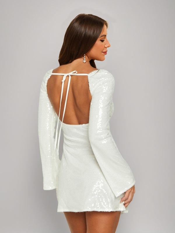 Sheath/Column Cowl Neck Long Sleeves Short Sequined Homecoming Dresses