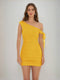Sheath/Column Off-the-Shoulder Ruched Short Homecoming Dresses with Ribbon