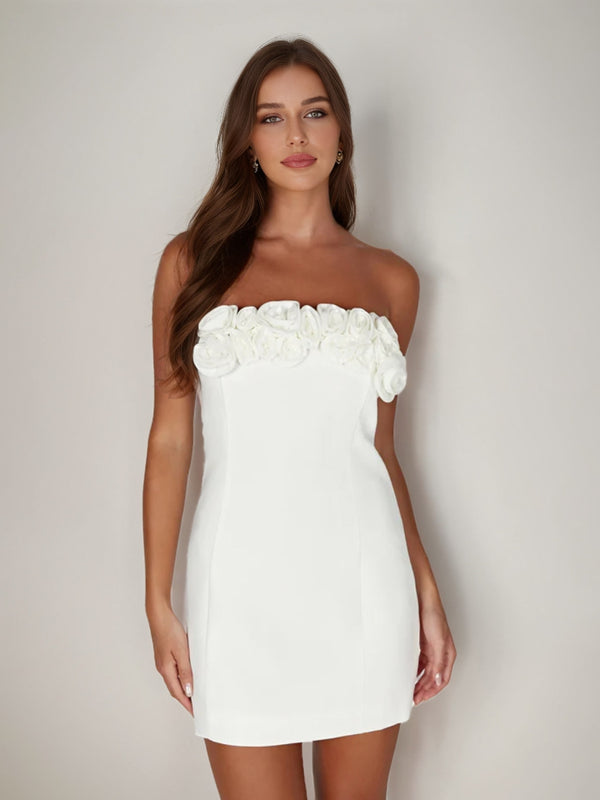 Sheath/Column Strapless Rose Mini Dresses Short Homecoming Dresses