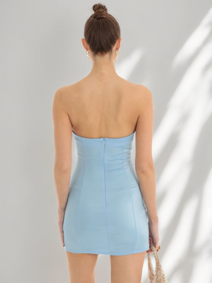 Sheath/Column Strapless Short/Mini Homecoming Dresses with Ruffles &amp; Side Slit
