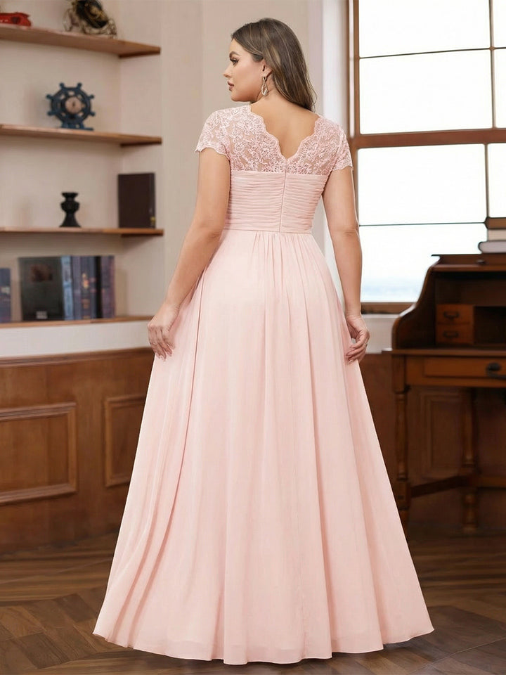 A-Line/Princess Sweetheart Short Sleeves Plus Size Mother of the Bride Dresses with Appliques &amp; Ruffles