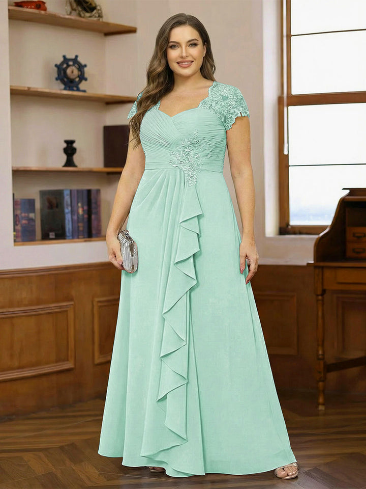 A-Line/Princess Sweetheart Short Sleeves Plus Size Mother of the Bride Dresses with Appliques &amp; Ruffles