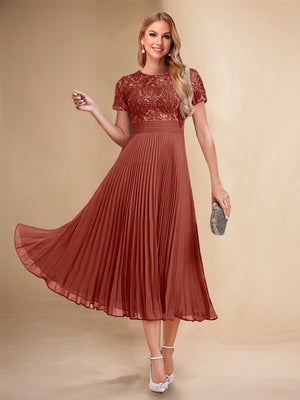 A-Line/Princess Scoop Short Sleeves Pleated Mother of the Bride Dresses with Appliques