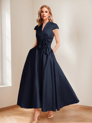 A-Line/Princess V-Neck Short Sleeves Mother of the Bride Dresses with Pockets & Flower