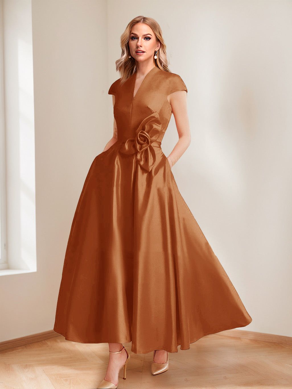 A-Line/Princess V-Neck Short Sleeves Mother of the Bride Dresses with Pockets &amp; Flower