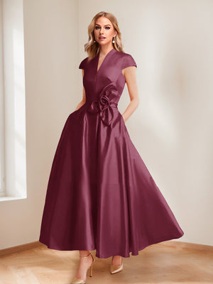 A-Line/Princess V-Neck Short Sleeves Mother of the Bride Dresses with Pockets & Flower