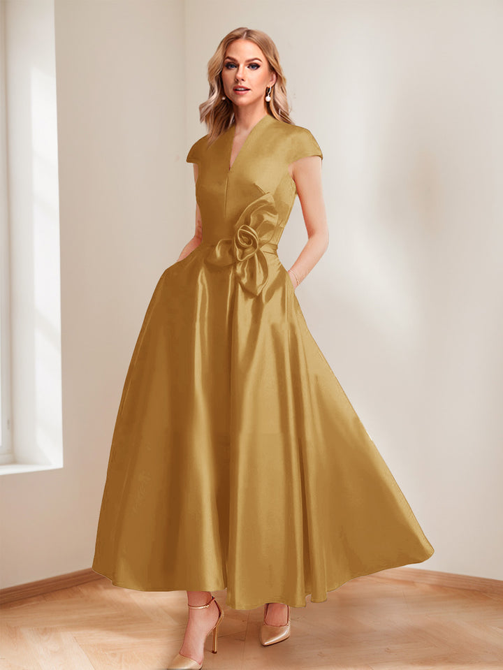A-Line/Princess V-Neck Short Sleeves Mother of the Bride Dresses with Pockets &amp; Flower