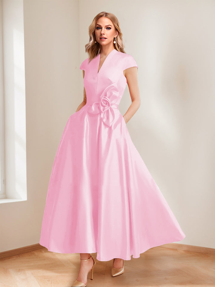A-Line/Princess V-Neck Short Sleeves Mother of the Bride Dresses with Pockets &amp; Flower