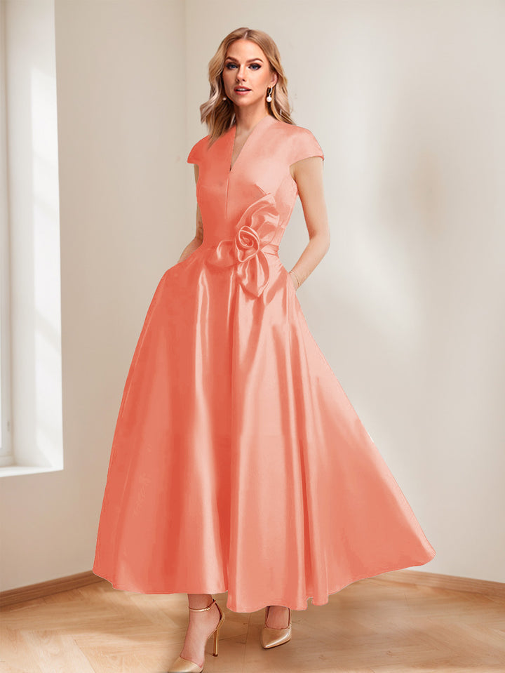A-Line/Princess V-Neck Short Sleeves Mother of the Bride Dresses with Pockets &amp; Flower