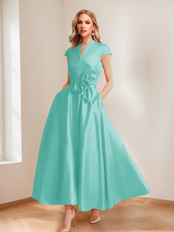 A-Line/Princess V-Neck Short Sleeves Mother of the Bride Dresses with Pockets &amp; Flower
