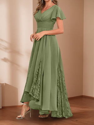 A-Line/Princess V-Neck Ruched Asymmetrical Mother of the Bride Dresses with Lace Appliques