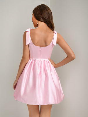 A-Line/Princess Square Sleeveless Short Homecoming Dresses with Bow