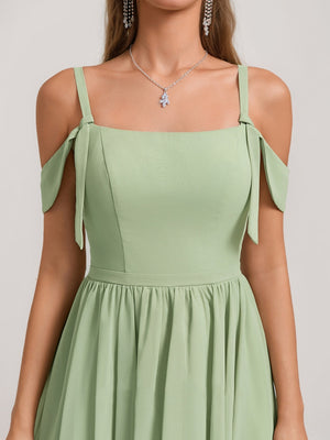 A-Line/Princess Square Sleeveless Chiffon Short Homecoming Dresses with Pleats