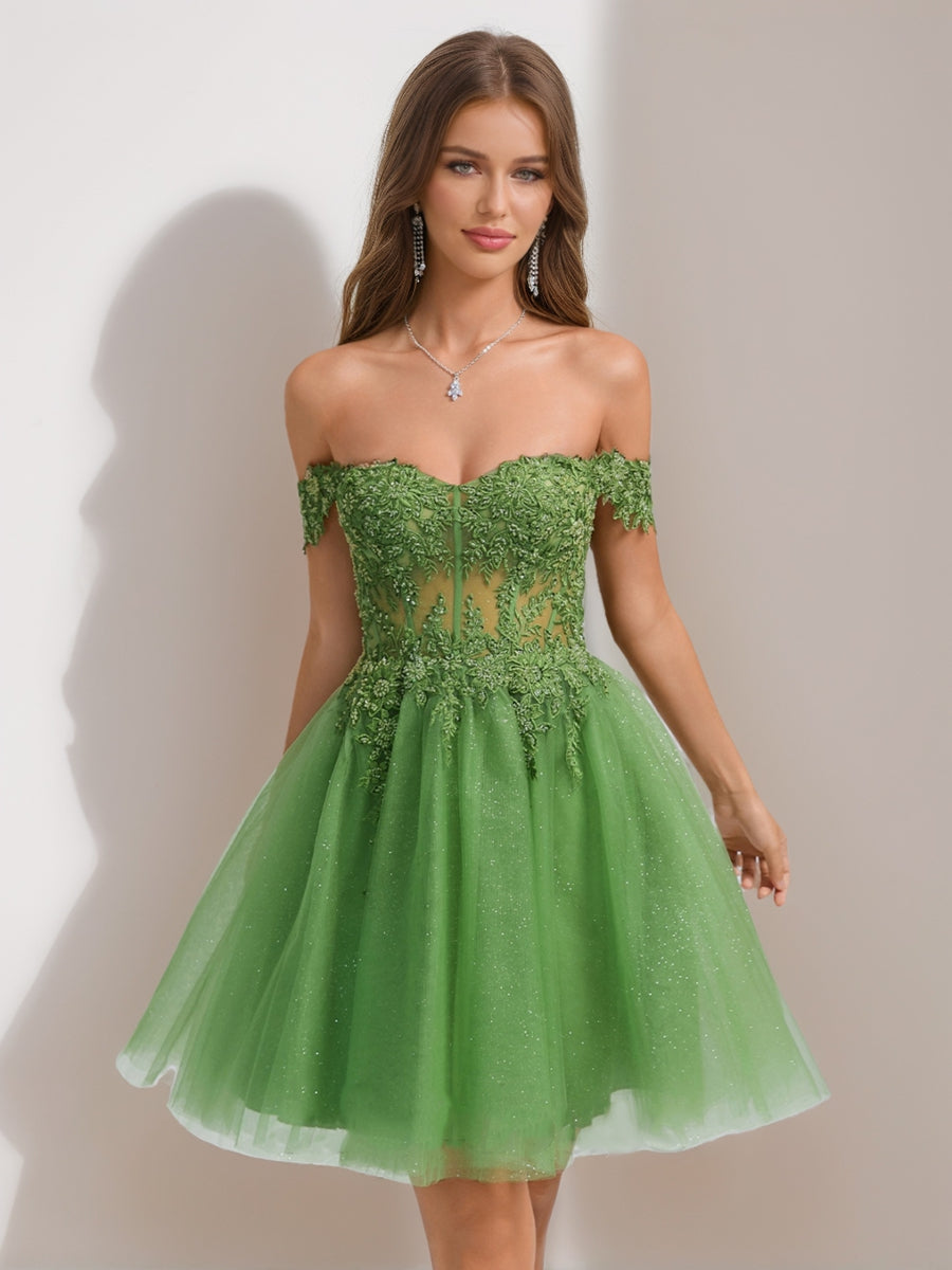 A-Line/Princess Off-the-Shoulder Tulle Short Homecoming Dresses with Appliques