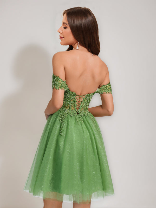 A-Line/Princess Off-the-Shoulder Tulle Short Homecoming Dresses with Appliques