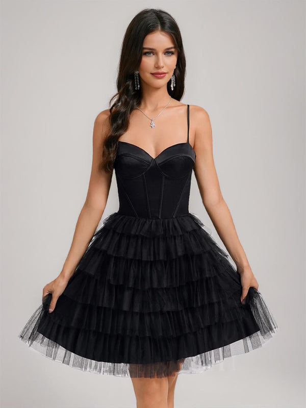 A-Line/Princess Sweetheart Pleated Tulle Short Homecoming Dresses