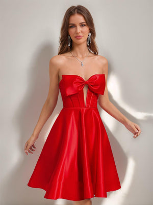 A-Line/Princess Sweetheart Satin Short/Mini Homecoming Dresses with Bow