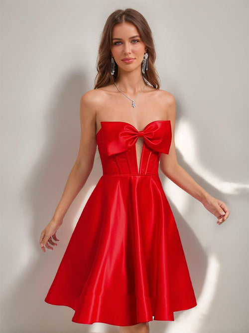 A-Line/Princess Sweetheart Satin Short/Mini Homecoming Dresses with Bow
