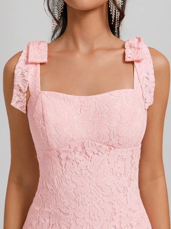 Sheath/Column Square Sleeveless Lace Mini Dresses Short Homecoming Dresses with Bow