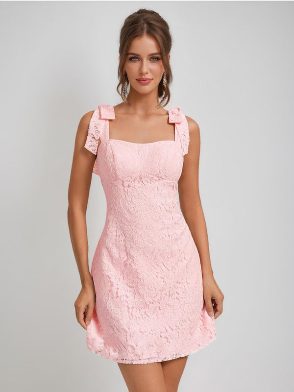 Sheath/Column Square Sleeveless Lace Mini Dresses Short Homecoming Dresses with Bow