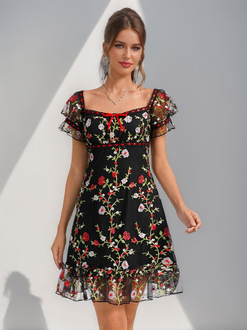 A-Line/Princess Square Puff Sleeves Ruffle Short Homecoming Dresses with Embroidery