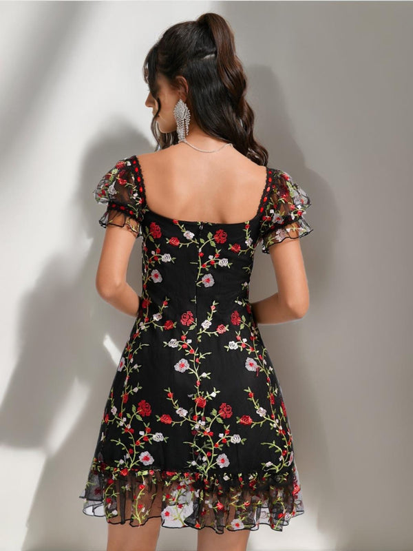 A-Line/Princess Square Puff Sleeves Ruffle Short Homecoming Dresses with Embroidery