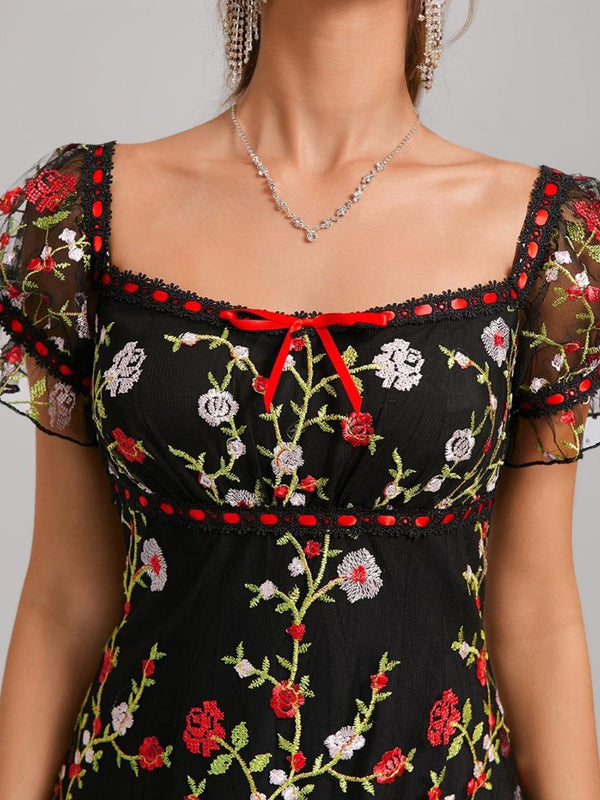 A-Line/Princess Square Puff Sleeves Ruffle Short Homecoming Dresses with Embroidery