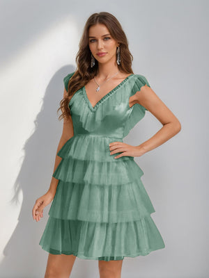 A-Line/Princess V-Neck Tulle Short/Mini Homecoming Dresses with Ruffles